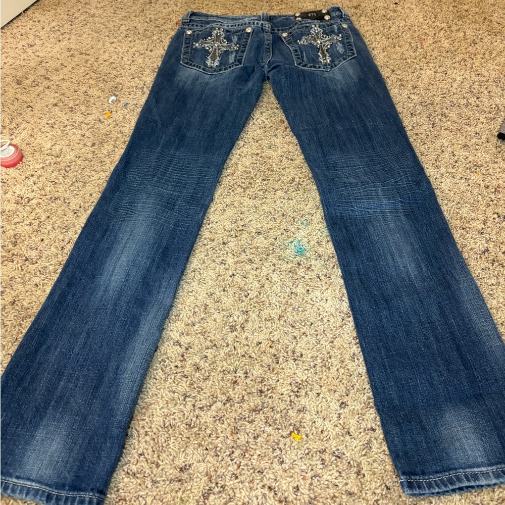 JP51035STL striaght miss me jeans